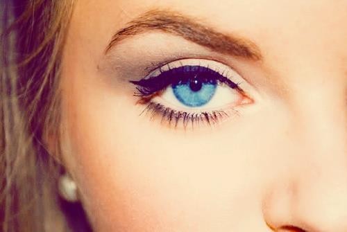 Photo:  blue eyes     
